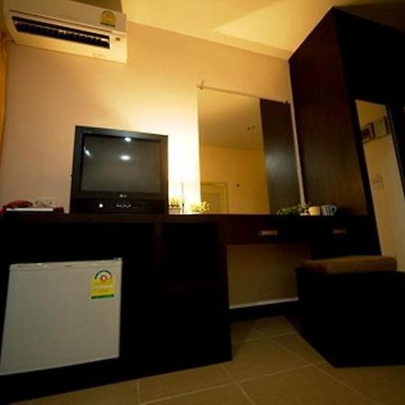 Baan Vor. Sumongkol Service Apartment Κον Καέν Εξωτερικό φωτογραφία